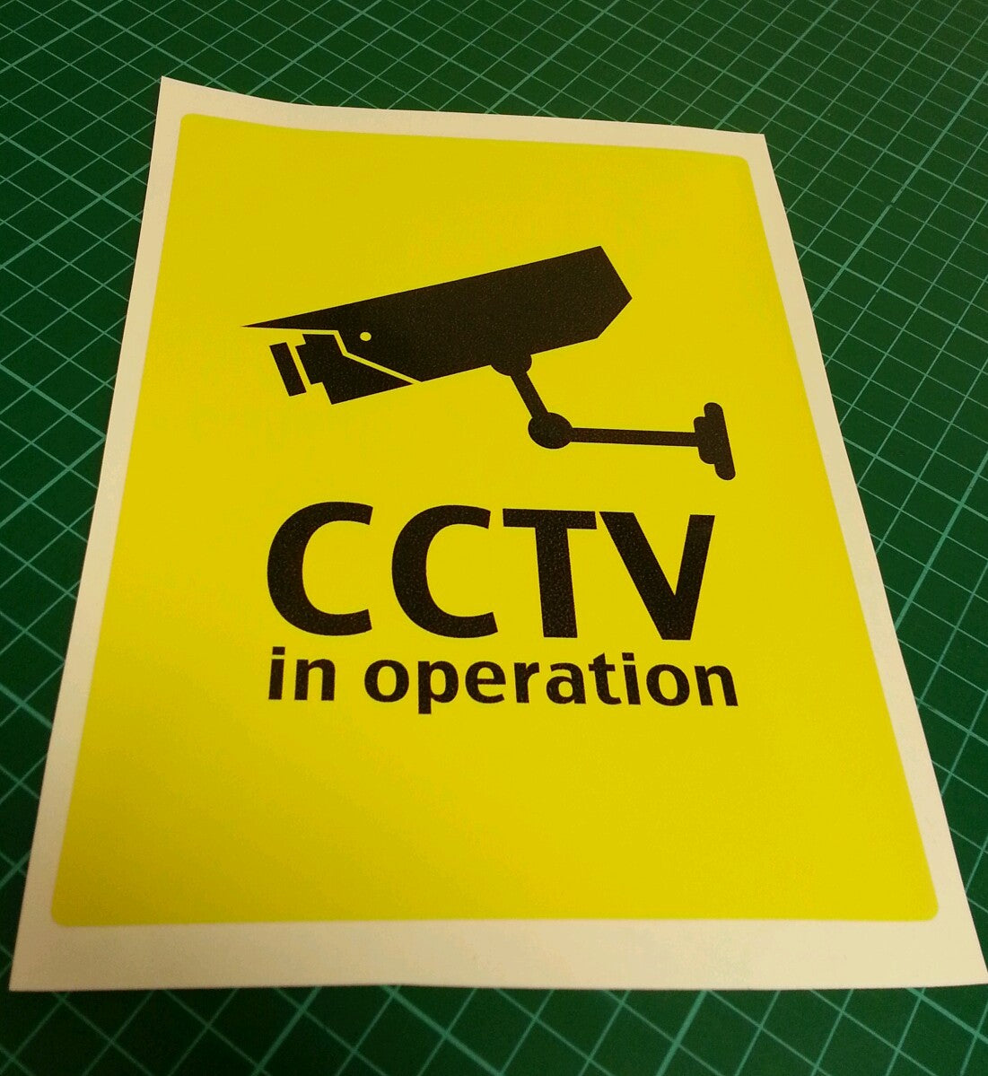 CCTV In Operation WARNING SAFETY STICKER DECAL SIGN A5 (145mm x 195mm)